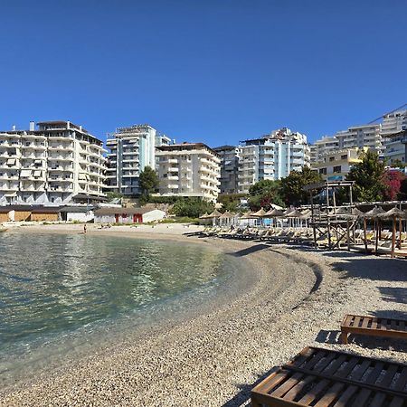 Saint Tropez Apartment Саранда Екстер'єр фото
